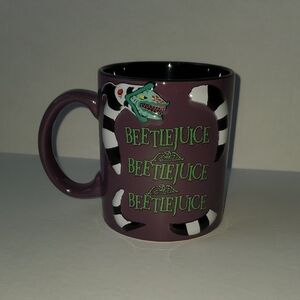 Beetlejuice Purple Reptile Mug 18.5 Fl Oz